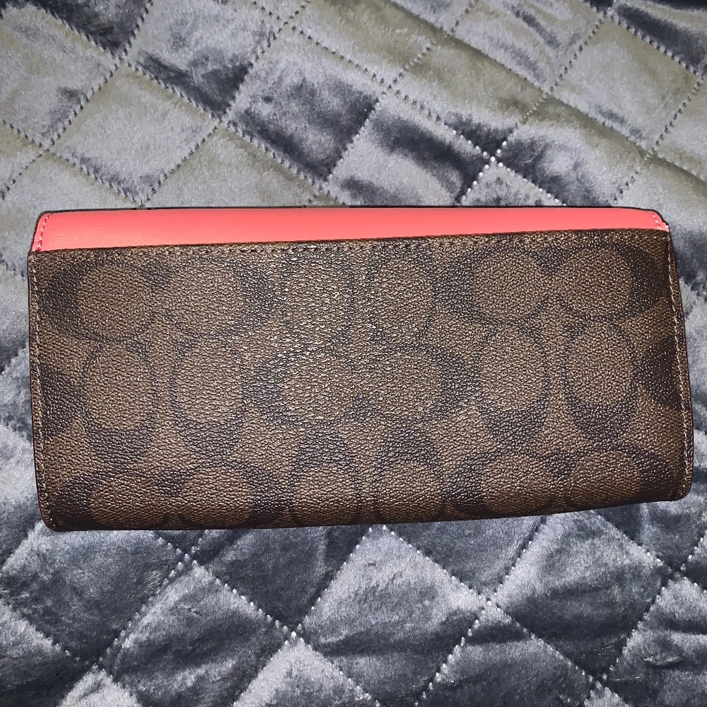 Coach Wallet - Picture 3 of 4